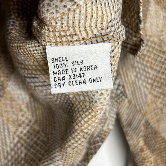 Talbots Brown 100% Silk Geometric Print Button Up Long Sleeve Shirt Size 2 Women - Picture 5 of 9